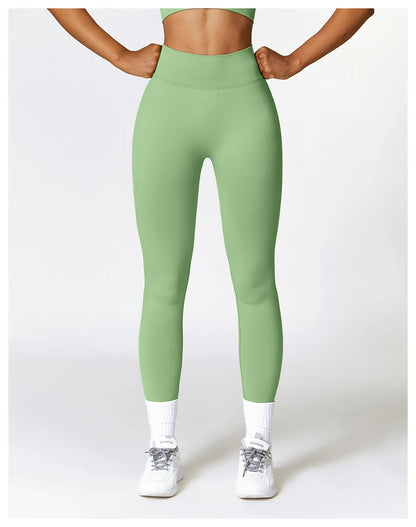 Comfortable And Formfitting Yoga Pants High Waist Hot Sale Fitness Lenggings Seamless Workout Pants Women Running Pants